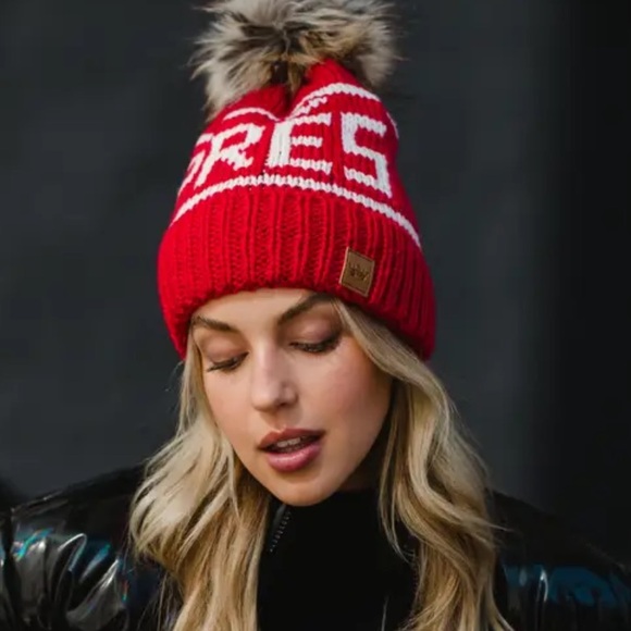 Panache Apres Red & White Knit Pom Beanie - Picture 1 of 3